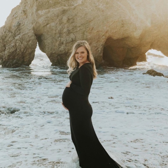 Maternity Fitted Black Gown Long Sleeve Slim Fit Maxi Photoshoot Pregnant - Picture 1 of 8